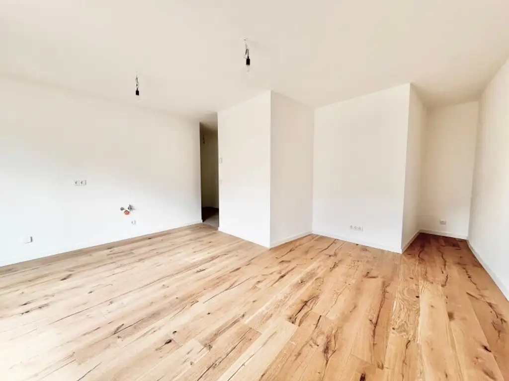 NÄHE U2: ERSTBEZUG IN GRÜNRUHELAGE I Südbalkon I ideal für Pärchen & Familien I  Aufzug I Fußbodenheizung & Kühlung I Luft-Wasser-Wärmepumpe I elektrische Raffstores