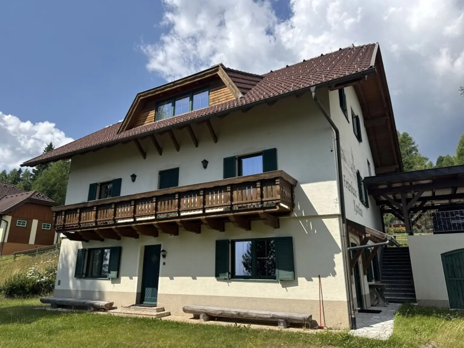 TRAUMLAGE ! FERIENIMMOBILIE -  Zweitwohnsitz!!  Apartments direkt an der Skipiste – Hochrindl