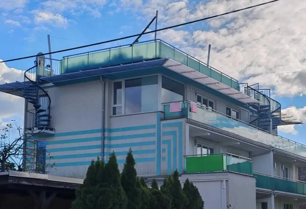 In absoluter Ruhelage bei der alten Donau, komplett möbliert