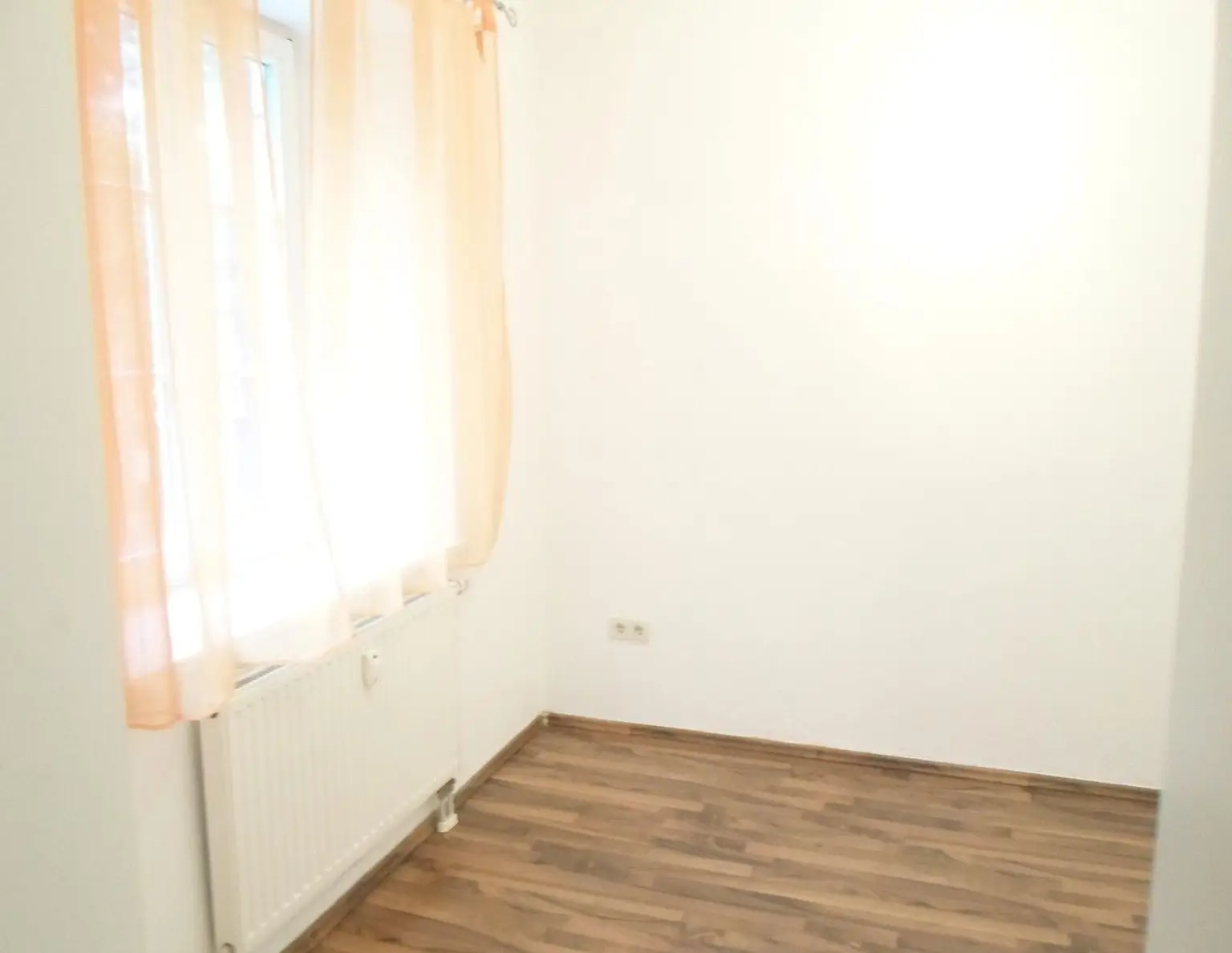 Wohnen wo andere Urlaub machen - 3-Zimmer-Wohnung nahe Schloss Burgau