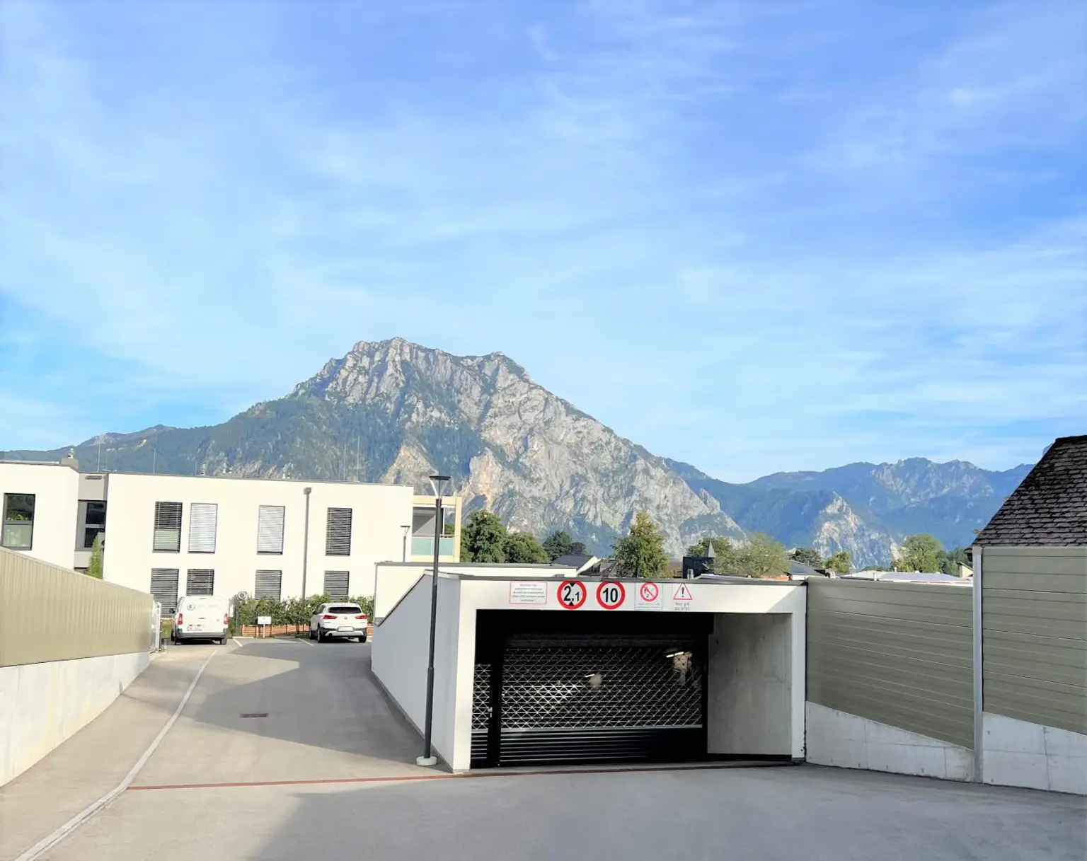 TRAUMHAFT WOHNEN AM SEE - TOP AUSGESTATTET - MODERN - ZWEI TIEFGARAGENPLÄTZE INKLUSIVE