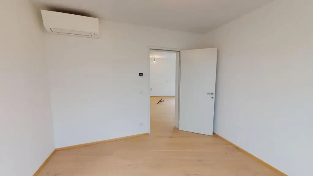 Lichtdurchflutete, großzügige 3-Zimmer Wohnung in traumhafter Lage von Mödling