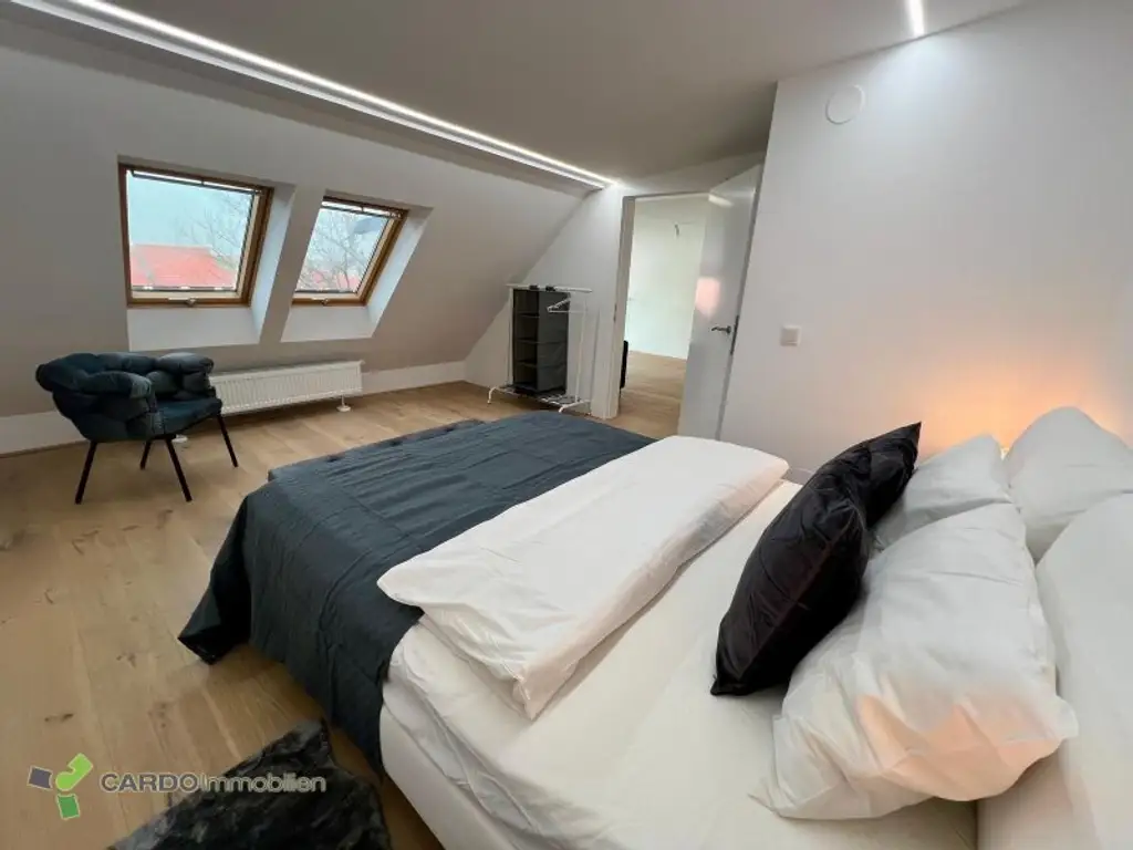3 Zimmer Maissonettewohnung mit Garagenplatz, möbliert