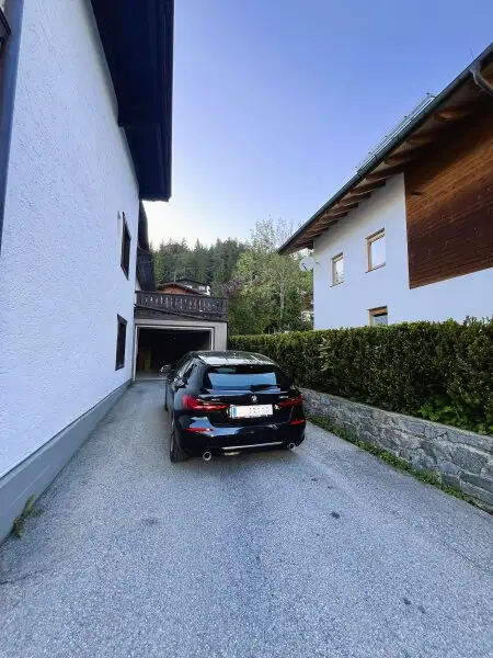 TOP Gelegenheit: Wohnhaus mit touristischer Widmung und über 380m² Wohnfläche fußläufig zum Skigebiet ab sofort kaufen!
