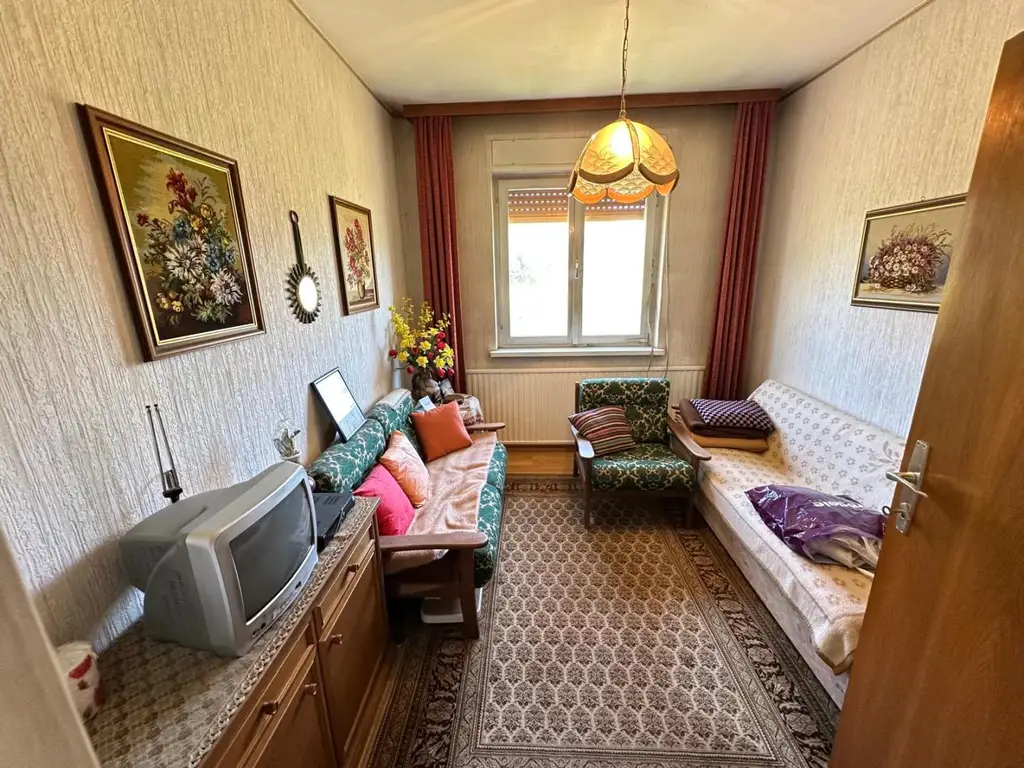 Bungalow mit großem Garten in ruhiger Wohngegend