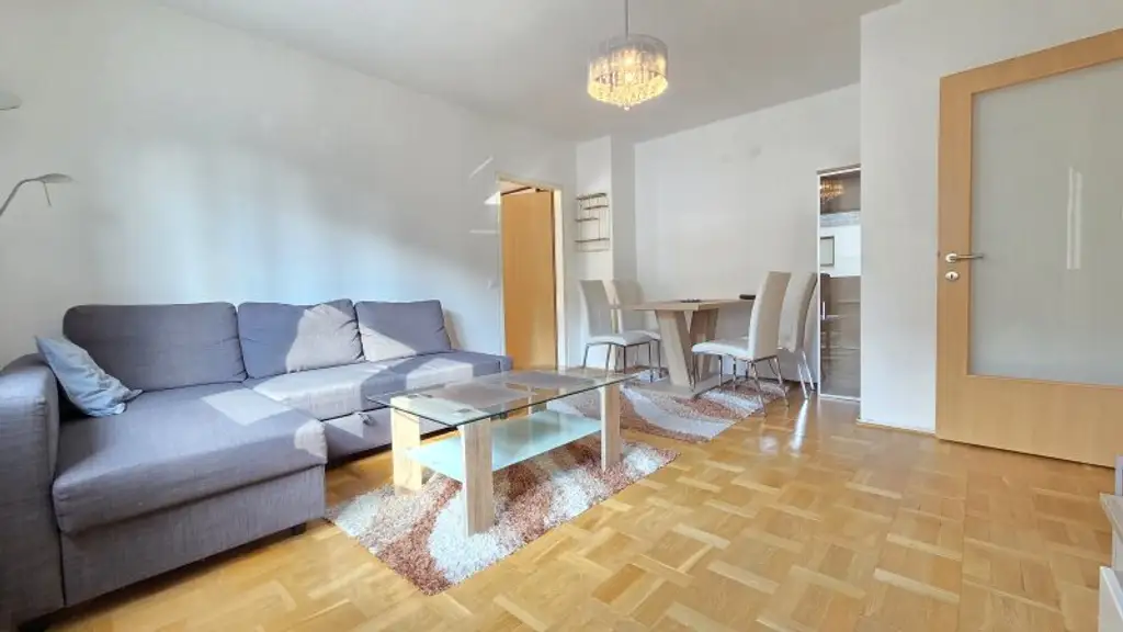 Charmante 2 Zimmer Wohnung in 1070 Wien * Ideal für Pärchen bzw. Singles