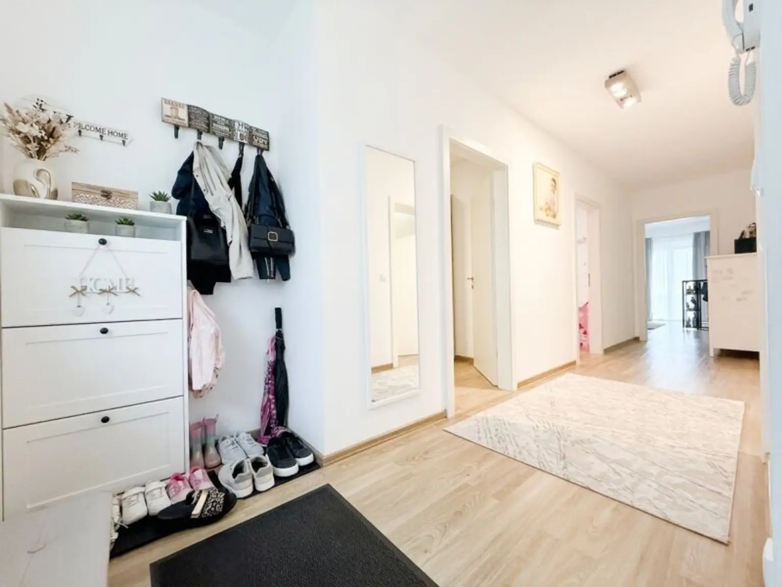 Garderobe und Gang