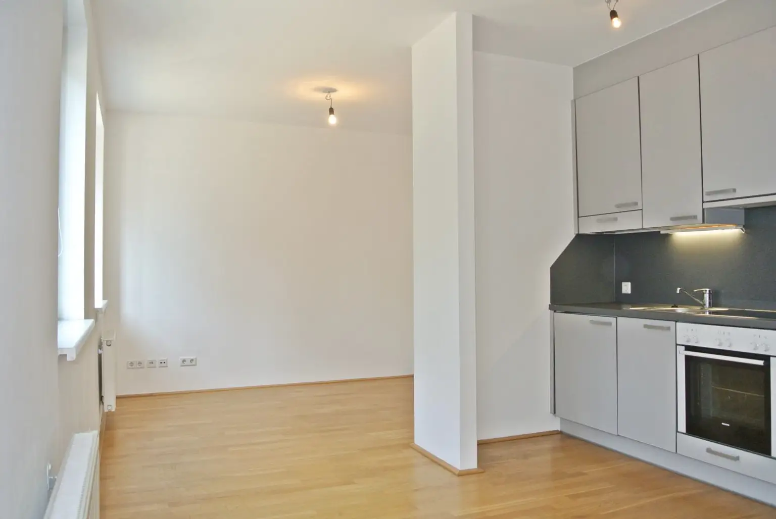 Moderne, toll gestaltete Einraumwohnung am Rennweg!