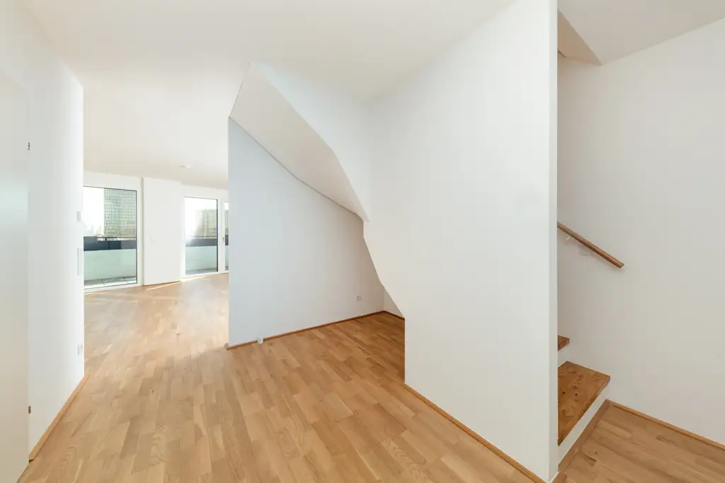 Dachgeschoss-Maisonette mit Garten direkt bei U1 Hauptbahnhof - Neubau Erstbezug + Jahreskarte Öffis