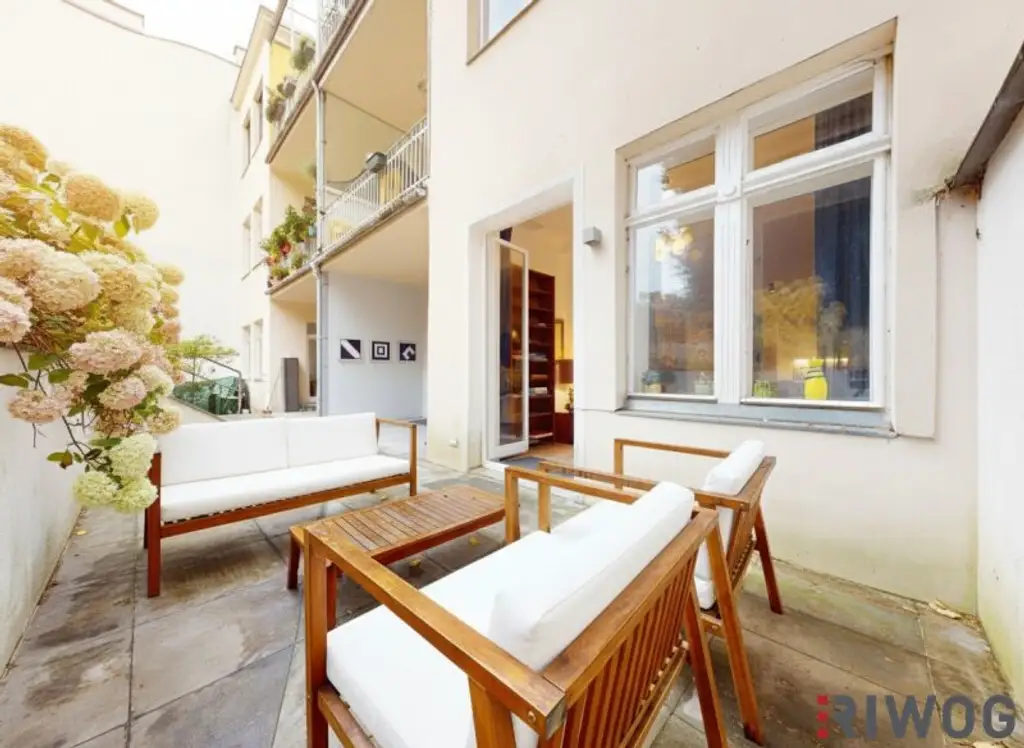 Wohnung mit touristischer Widmung nahe Schloss Schönbrunn | Prunkvolles 3-Zimmer Altbauapartment mit Loggia I 360° Rundgang