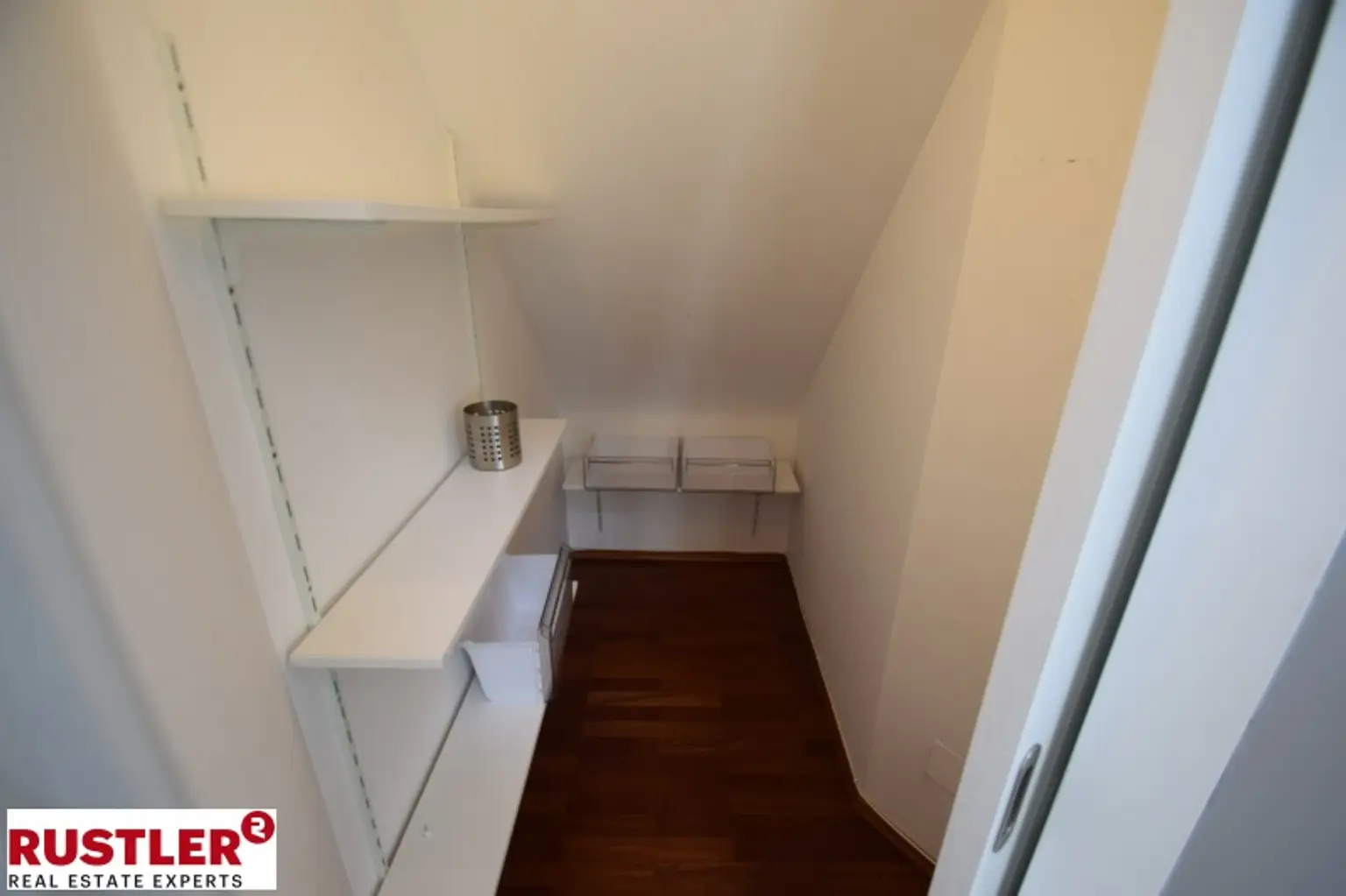 12_Speisezimmer