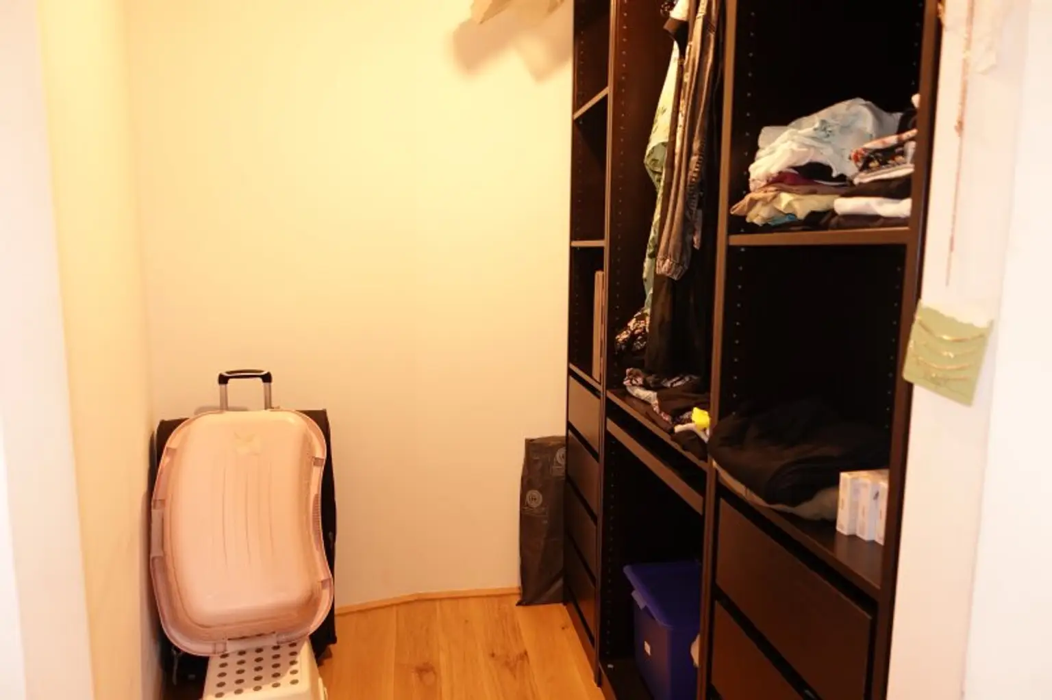HOFSEITIGE 2 Zimmer BALKON-Neubauwohnung mit IDEALER Aufteilung - Nahe U6 Thaliastraße