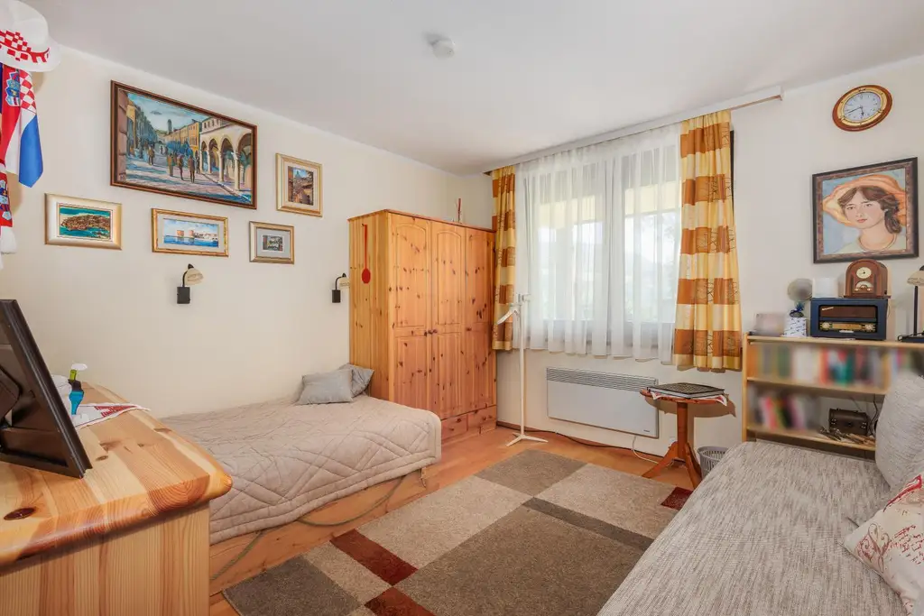 Traumlage über der Drau – Haus in Dragositschach