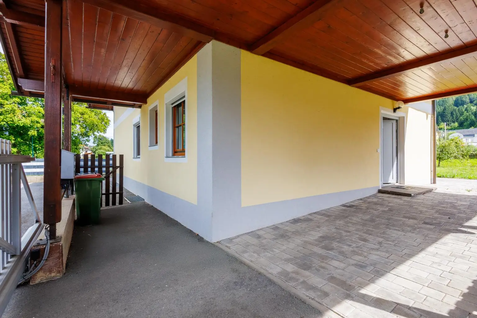 Attraktives Zuhause in Seenähe, durchdacht, hell, wertbeständig