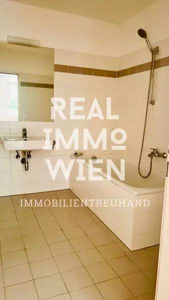 Traumhafte 2-Zimmer-Wohnung mit Balkon in 1130 Wien – Jetzt mieten!