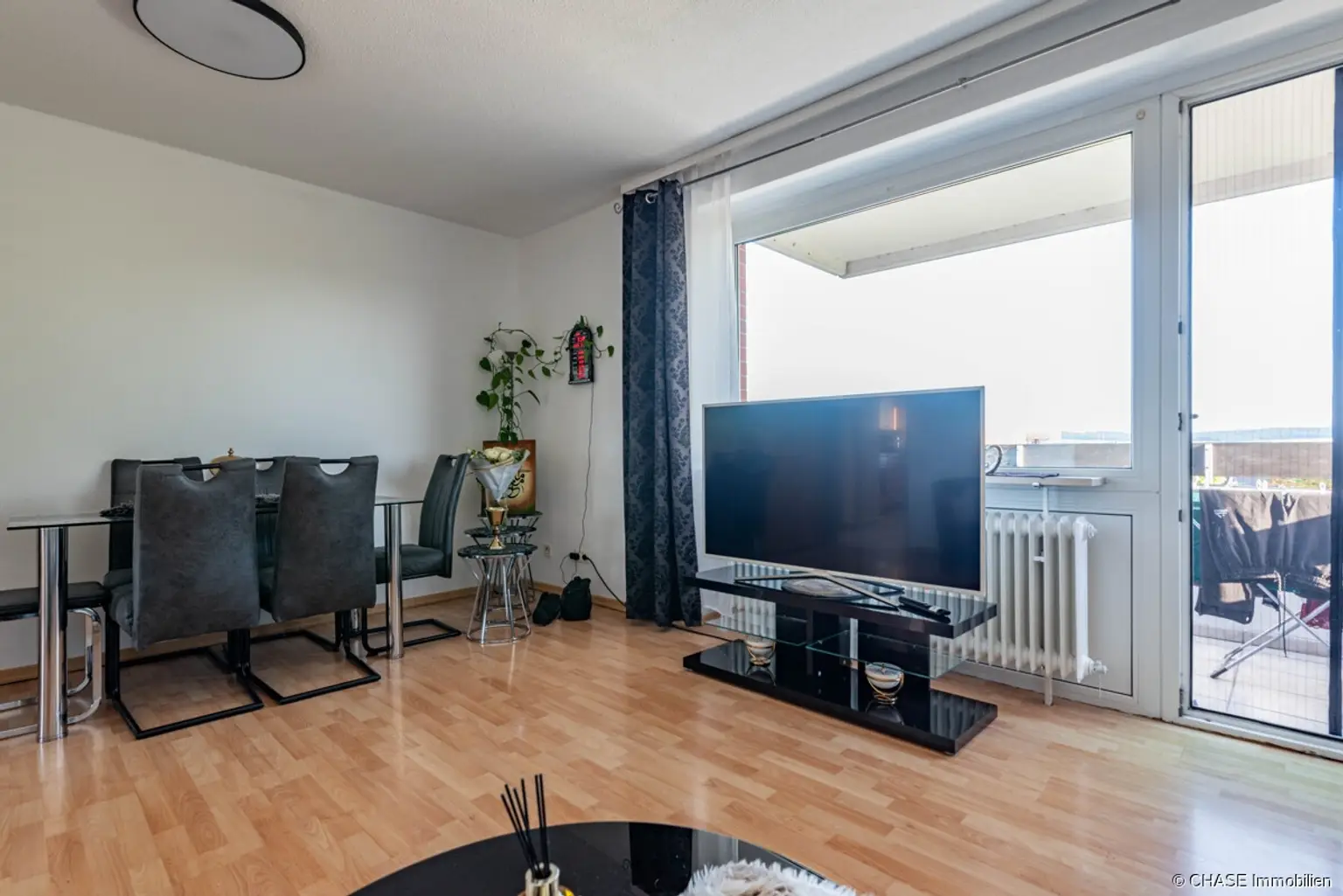 Wohnzimmer Ansicht 2