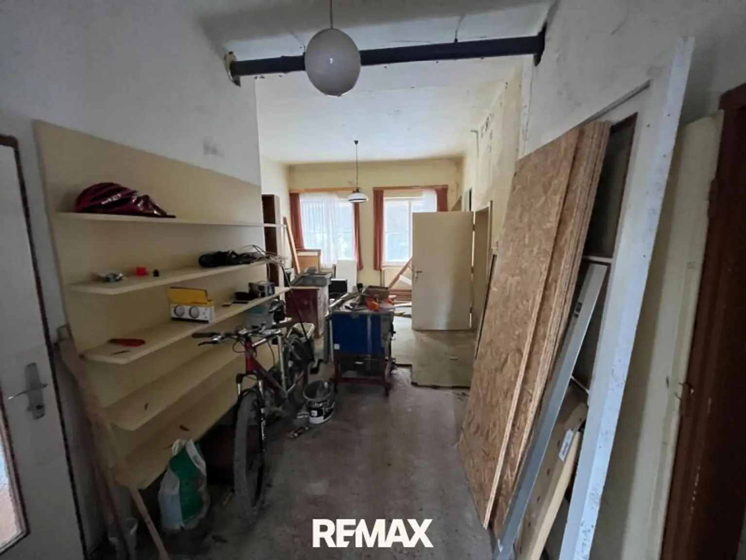 Erdgeschoss Zimmer