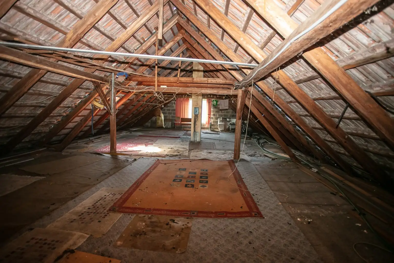 Ländliches Wohnglück mit Nebengebäude und viel Platz