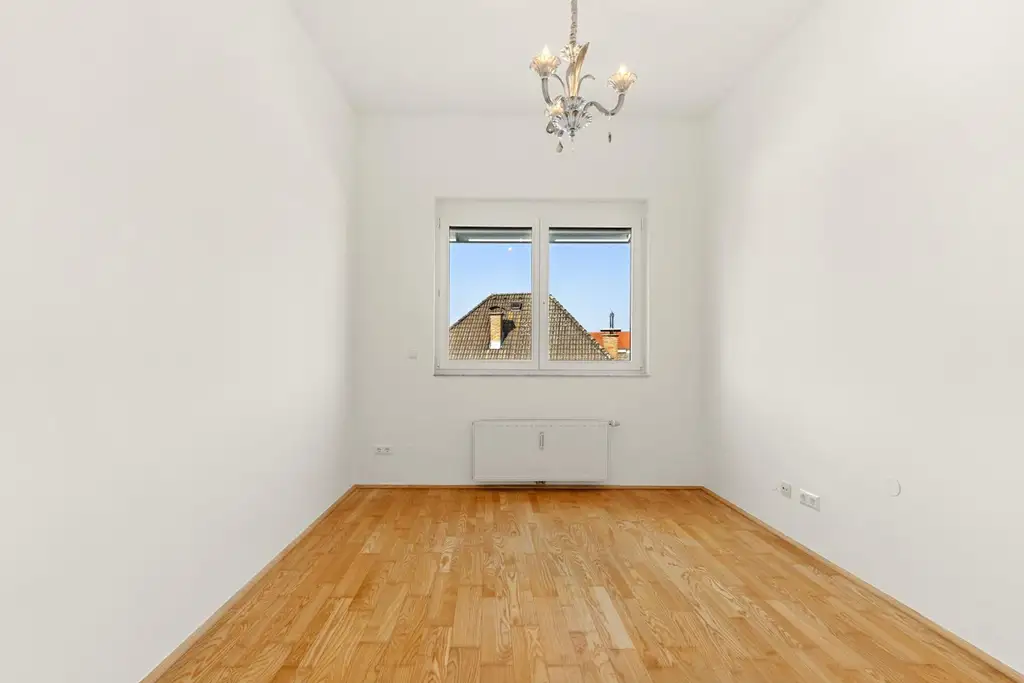 Stilvolle 4-Zimmer-Wohnung im Penthouse-Flair mit Dachterrasse