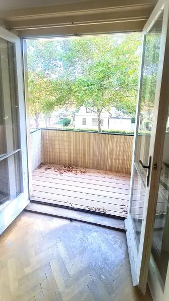 Altbauwohnung mit Balkon - Cottagelage nahe U4