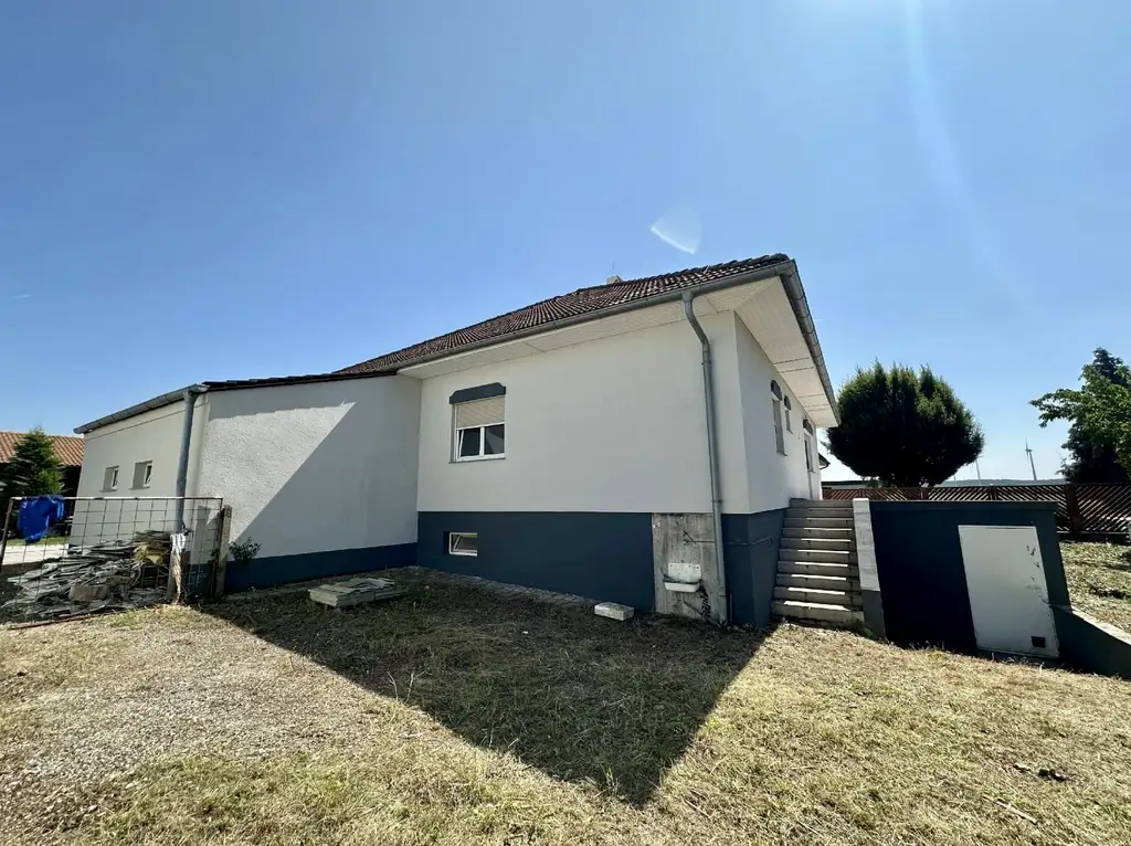 Charmantes Einfamilienhaus in ruhiger Dorflage von Scharndorf