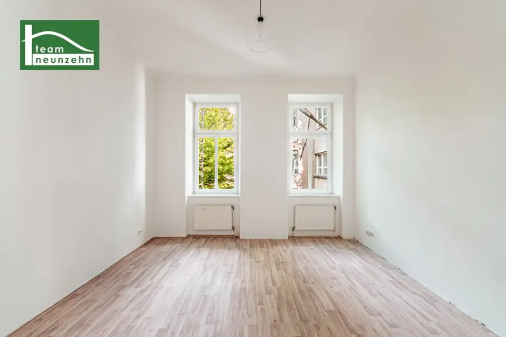 Ideal WG geeignet! Innenhof gerichtete Altbau-Wohnung nahe U4 und U6 in Sechshaus!