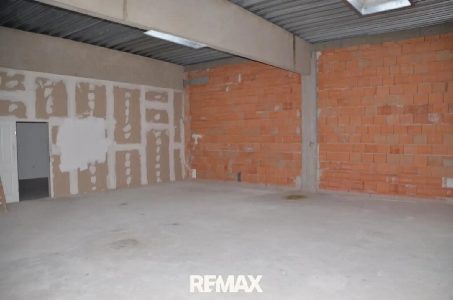 Büro Rohbau_Ansicht 1