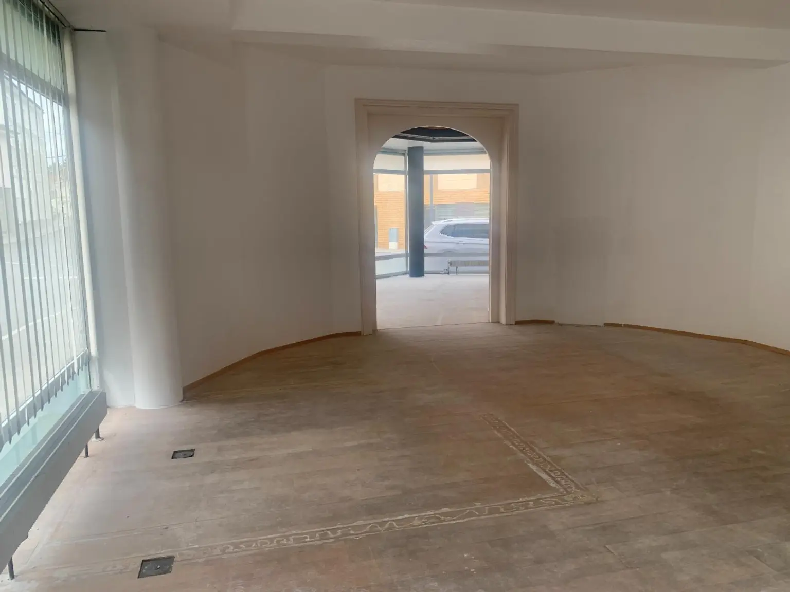 Schönes, helles Innenstadt - Geschäftslokal, barrierefrei, auch als Büro, Praxis oder Ordination nutzbar