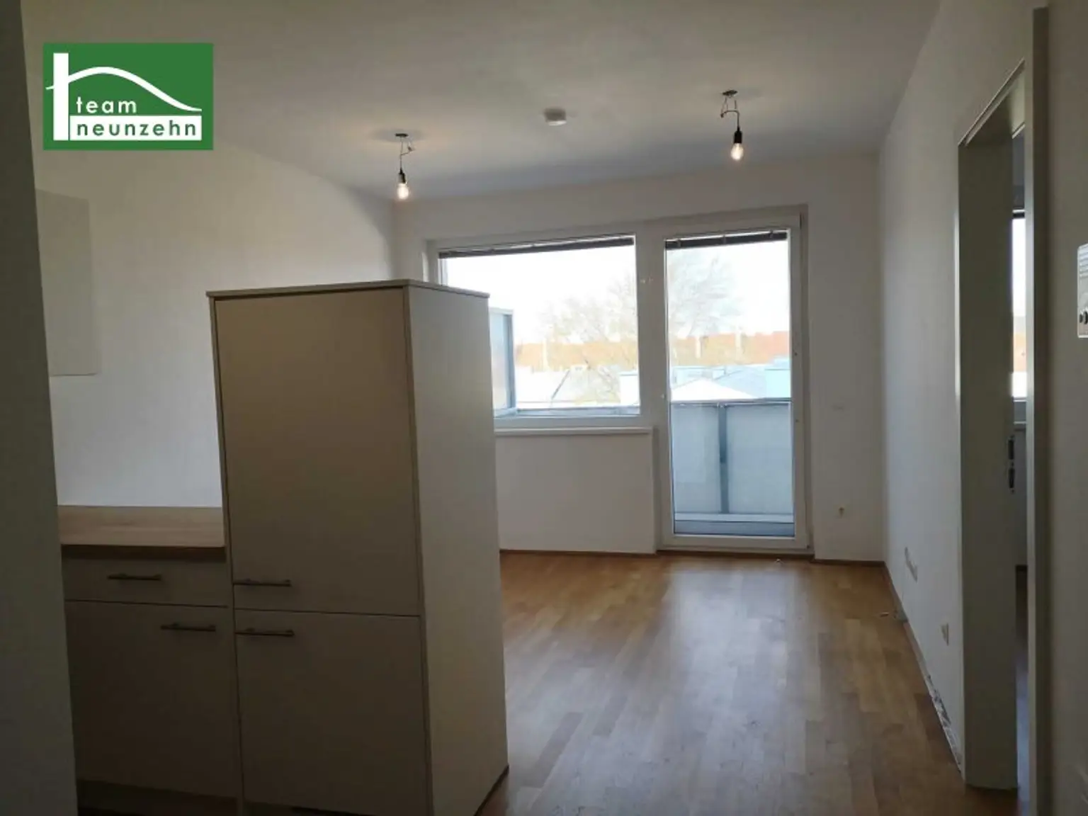 Lichtdurchflutete 2-Zimmer-Wohnung mit Loggia