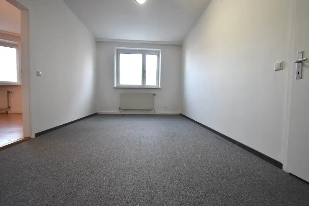 Sonnige Erdgeschosswohnung in zentraler Lage – LINZ/URFAHR!