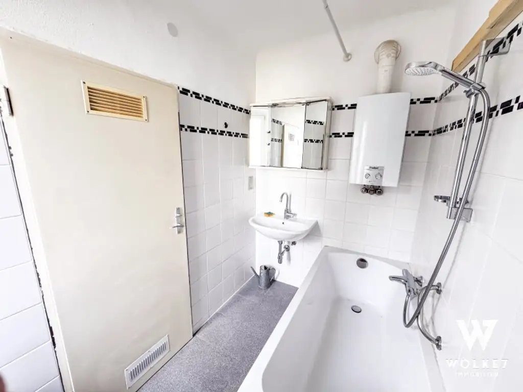 Charmante 3-Zimmer-Wohnung mit Loggia | Wasserpark, Am Spitz | Floridsdorf S + U6