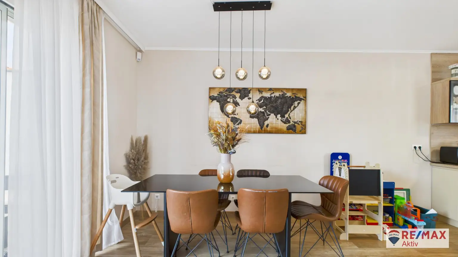 Modernes Reihenhaus mit Top-Ausstattung