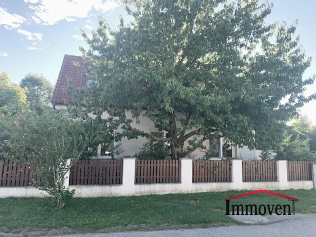Im Speckgürtel von Wien -  Idyllisches Einfamilienhaus mit Garten/Terrasse und Pool!