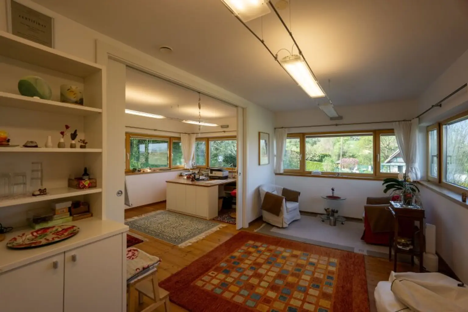 Zimmer 1 mit Schiebetür zu Zimmer 2