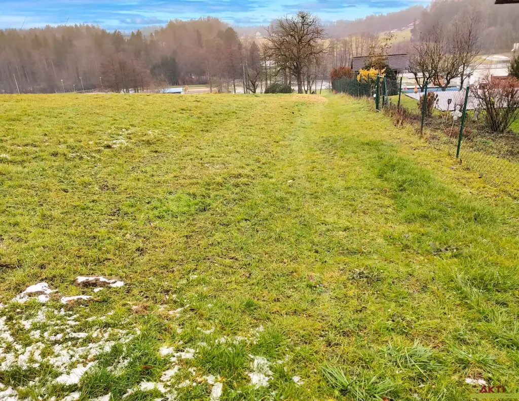 Beliebte Lage beim Schöckl. - 10 Min. vor Graz. - Genießen Sie die Ruhe mit Ausblick ins Grüne.