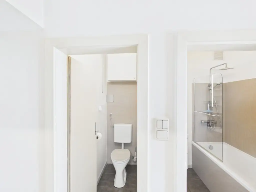 Traumhafte DG-Wohnung in 1210 Wien: Ab 750,-- € Kreditrate/Monat!!!