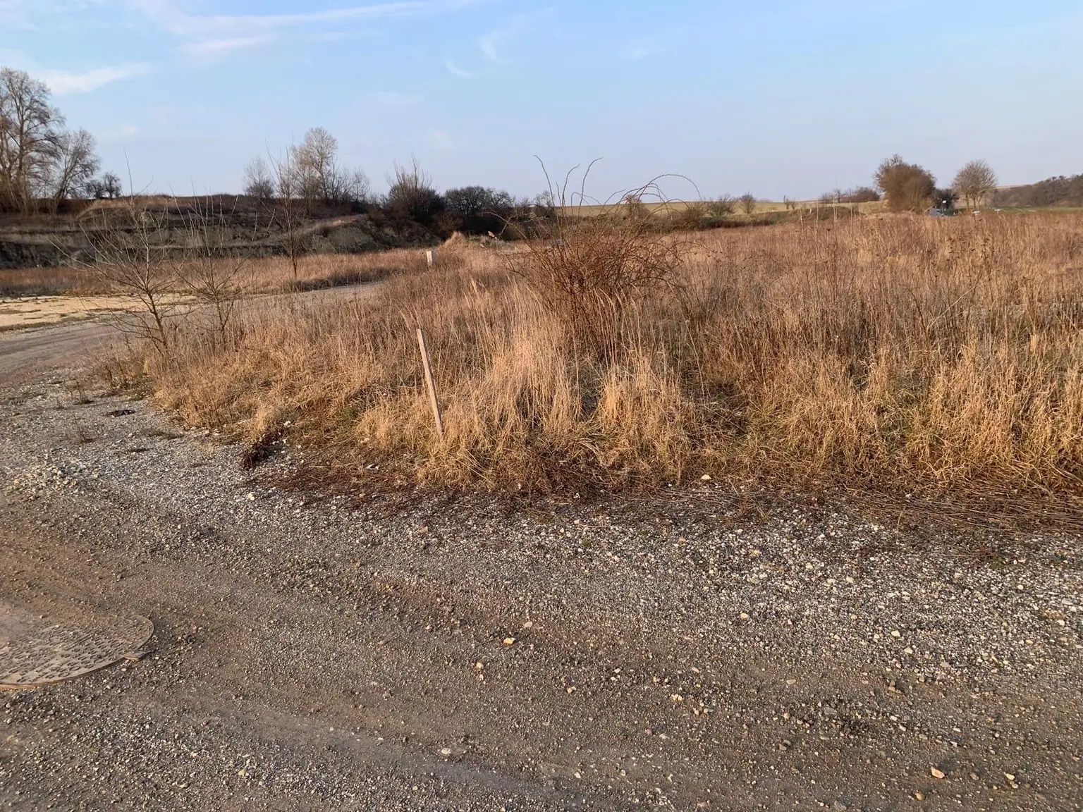 INDUSTRIEGRUNDSTÜCK - 40 Minuten vor Wien