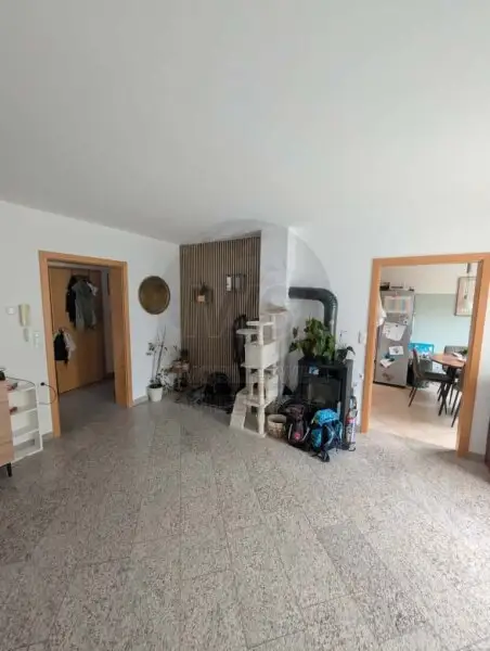 Sonniges Reihenhaus mit Garten!