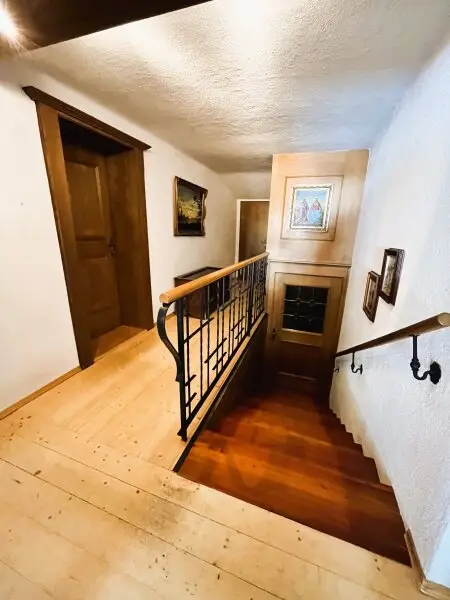 TOP Gelegenheit: Wohnhaus mit touristischer Widmung und über 380m² Wohnfläche fußläufig zum Skigebiet ab sofort kaufen!