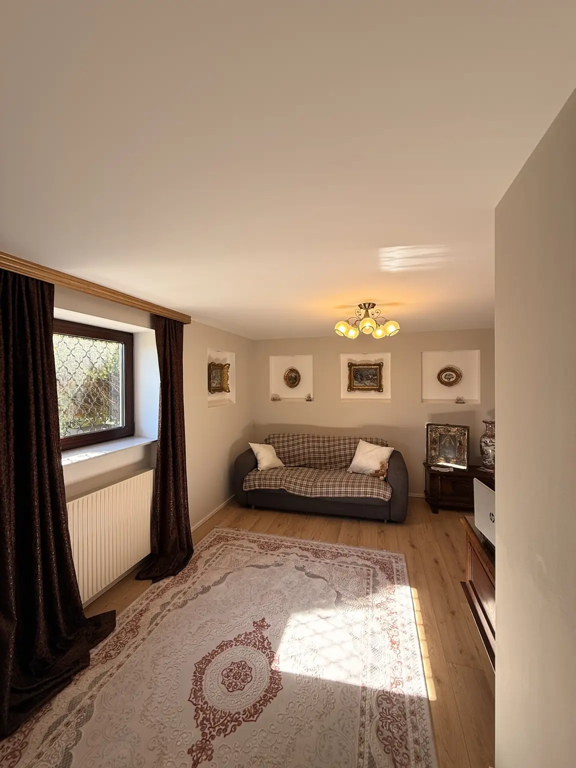 „Ihr Rückzugsort in den Bergen – Einfamilienhaus mit Ausblick“