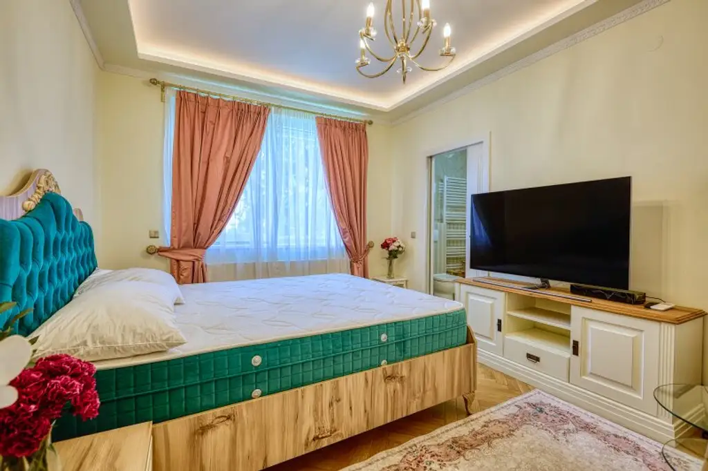 ++ EINE KLASSE FÜR SICH ++ Exklusive 9-Zimmer Villa mit Panoramablick über Wien
