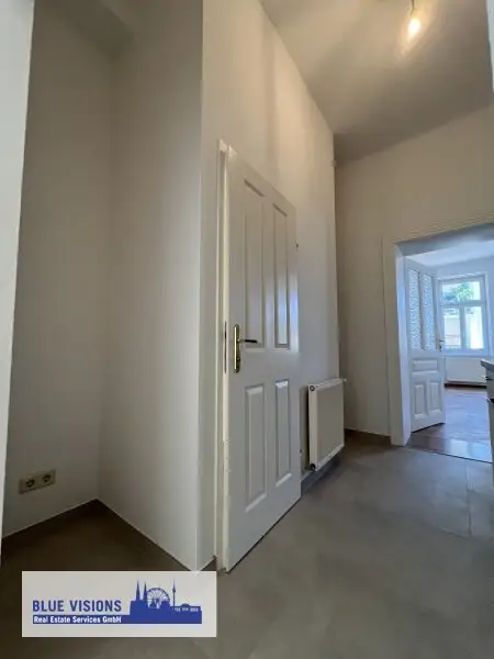 Gemütliche 2-Zimmer-Wohnung mit Mini-Balkon in 1130 Wien – Ihr neues Zuhause wartet!