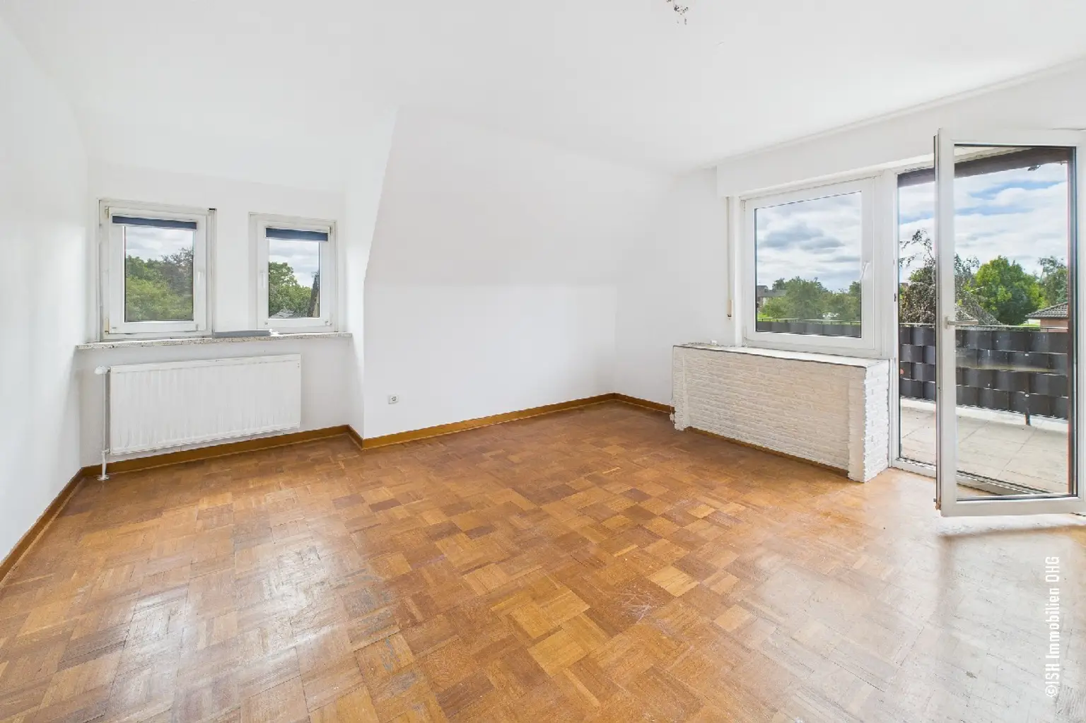 Wohnzimmer DG
