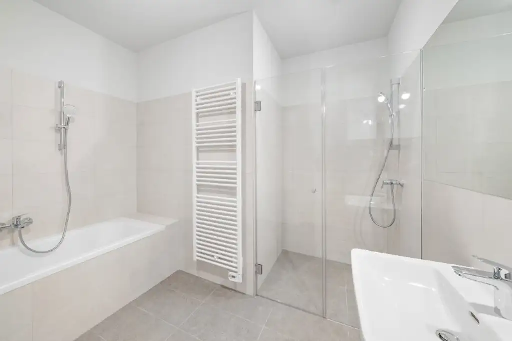 2-Zimmer-Altbaueigentumswohnung in generalsaniertem Altbau