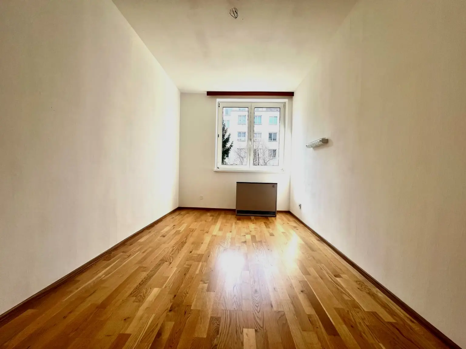 7 | HELLE 3 Zimmer mit Lift im 1. Stock – Ruhelage Nähe U3 | Prima Service Immobilien