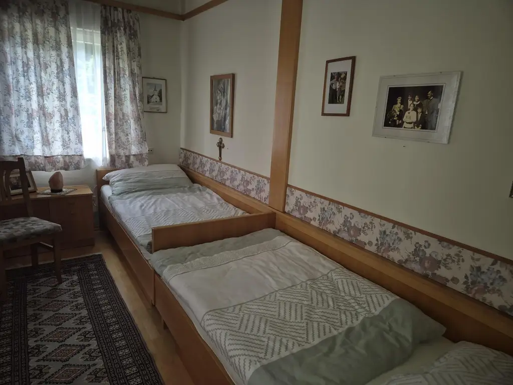 Charmantes Mehrparteienhaus in Lackenhof am Ötscher – Ihr alpines Ferienrefugium