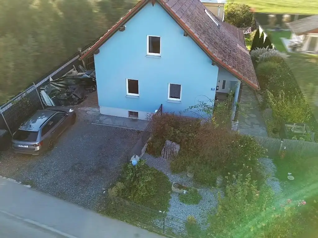 Einfamilienhaus in Ybbs - neuer Wohntrakt zum Fertigstellen inklusive!