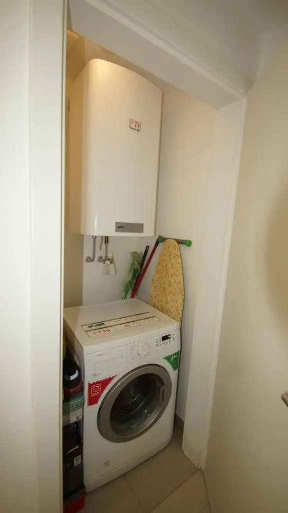 "Waldblick - Single-Balkonwohnung am Riederberg mit Parkplatz"