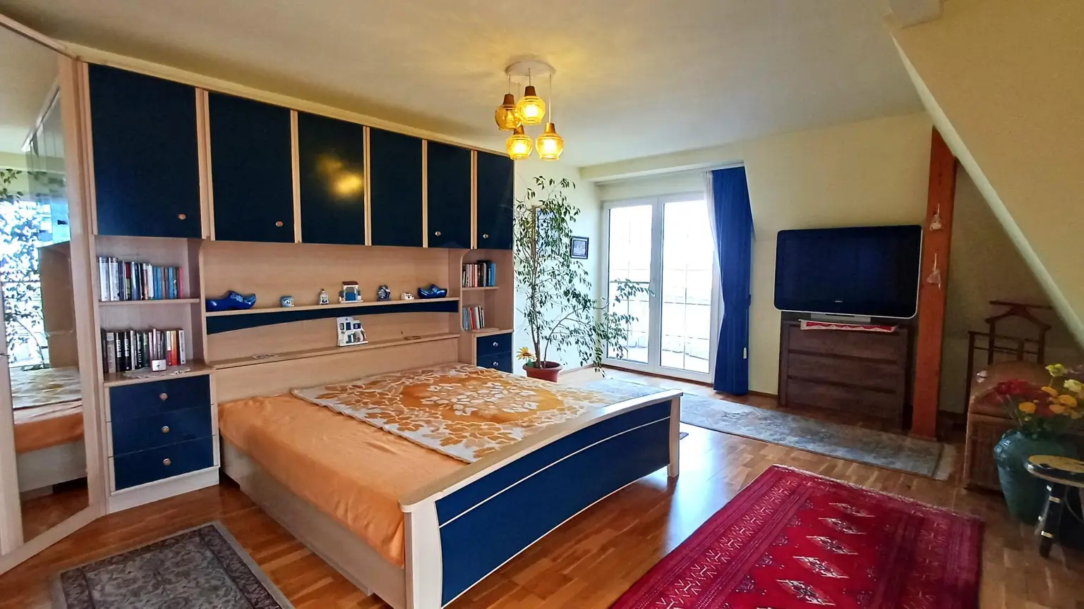 26_Schlafzimmer groß DG