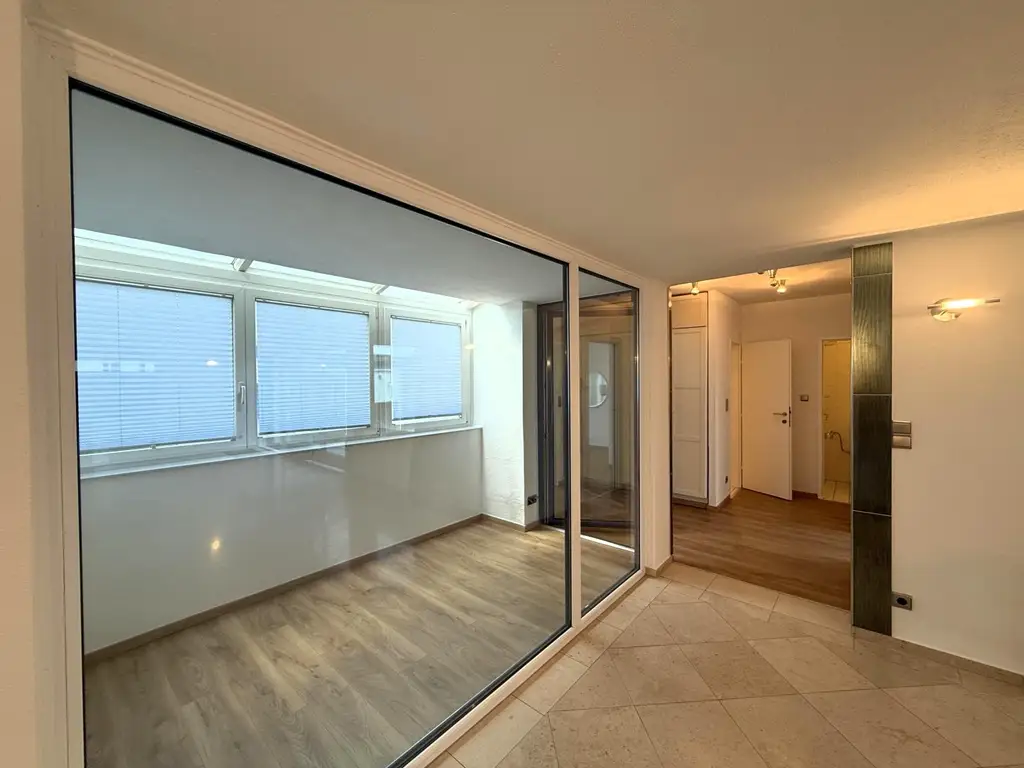 Modernes Atelier, Loft, Dachterrasse im Neunzehnten // Modern Studio, loft, roof terrace in the nineteenth //
